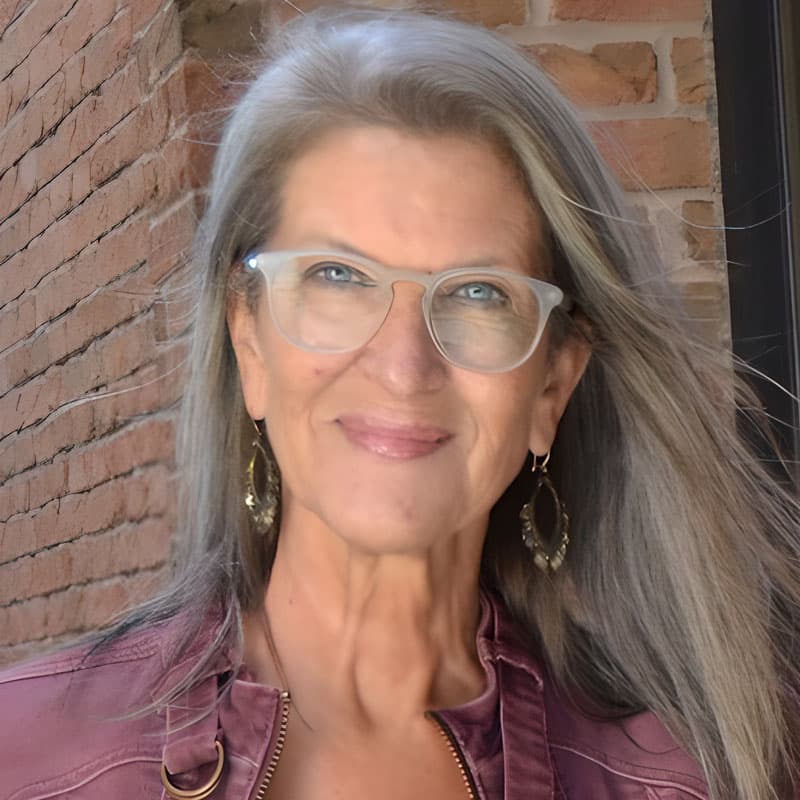 Dana Knowles